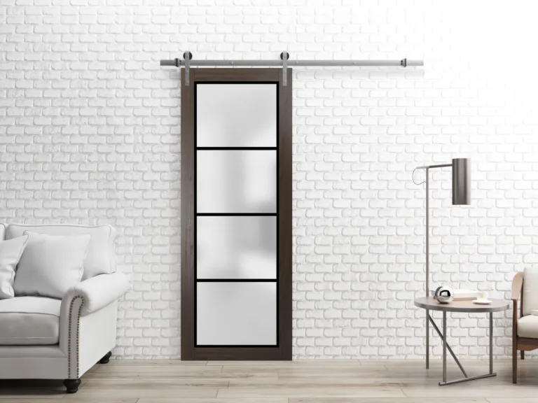 2102 barn silver scale 1 1 1 1.jpg